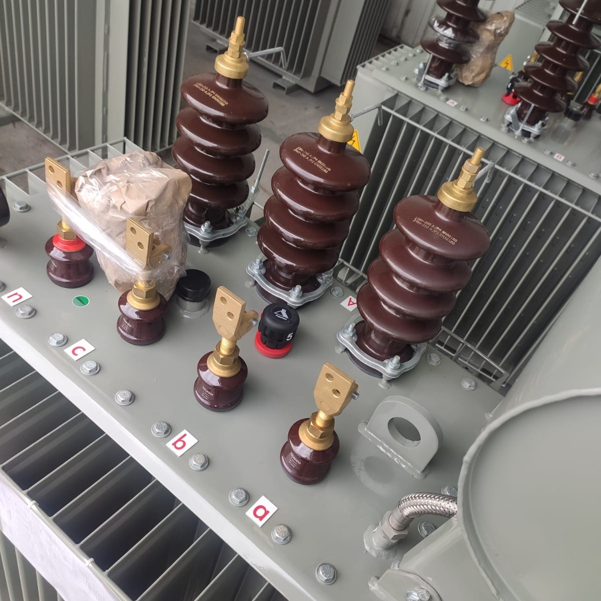 250 kVA low loss oil immersed transformer for continuous operation