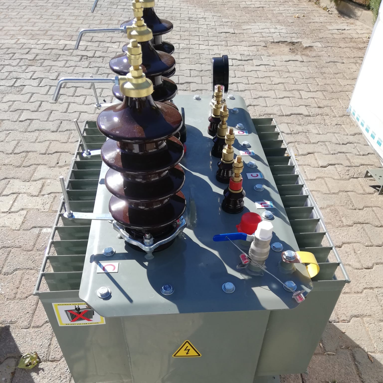 50 kVA ONAN cooling type oil immersed transformer manufactured by DATSAN