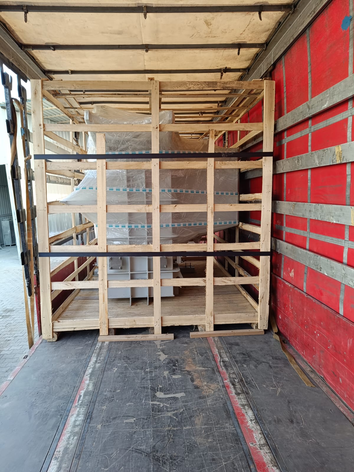 5000 kVA transformer package crate